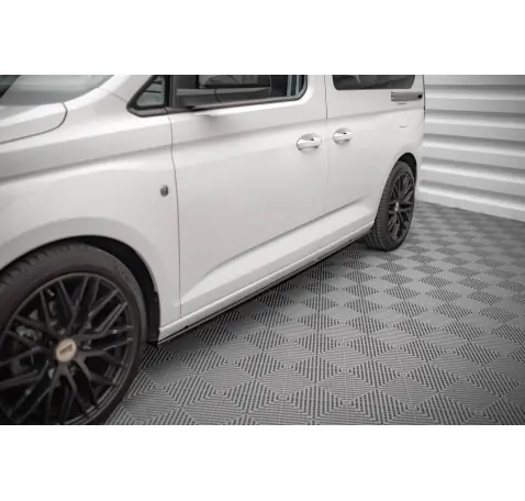 Rajouts Des Bas De Caisse Volkswagen Caddy Mk5 / Ford Transit Connect Mk3