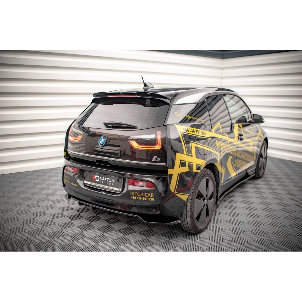 Arriere Splitter (avec une barre verticale) BMW i3 Mk1 Facelift