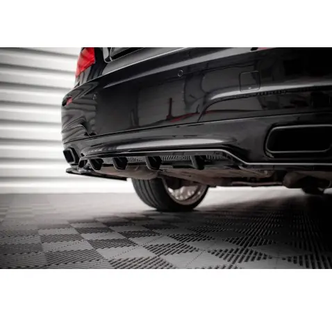 Arriere Splitter (avec une barre verticale) BMW 7 M-Pack F01