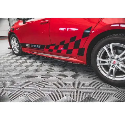 Rajouts Des Bas De Caisse Toyota Corolla GR Sport Hatchback XII