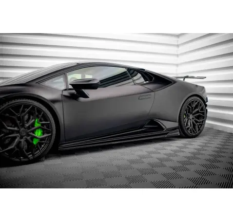 Rajouts Des Bas De Caisse Lamborghini Huracan EVO Rajouts Des Bas De Caisse Lamborghini Huracan EVO