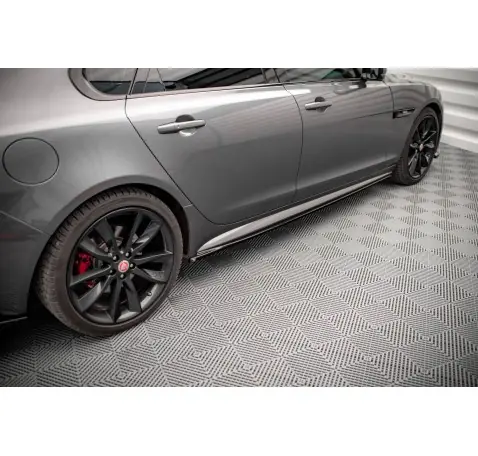 Rajouts Des Bas De Caisse Jaguar XF R-Sport X260