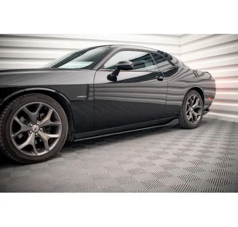 Rajouts Des Bas De Caisse Dodge Challenger RT Mk3 Facelift