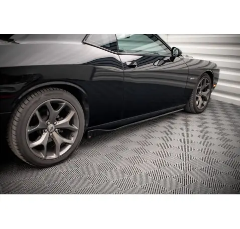 Rajouts Des Bas De Caisse Dodge Challenger RT Mk3 Facelift