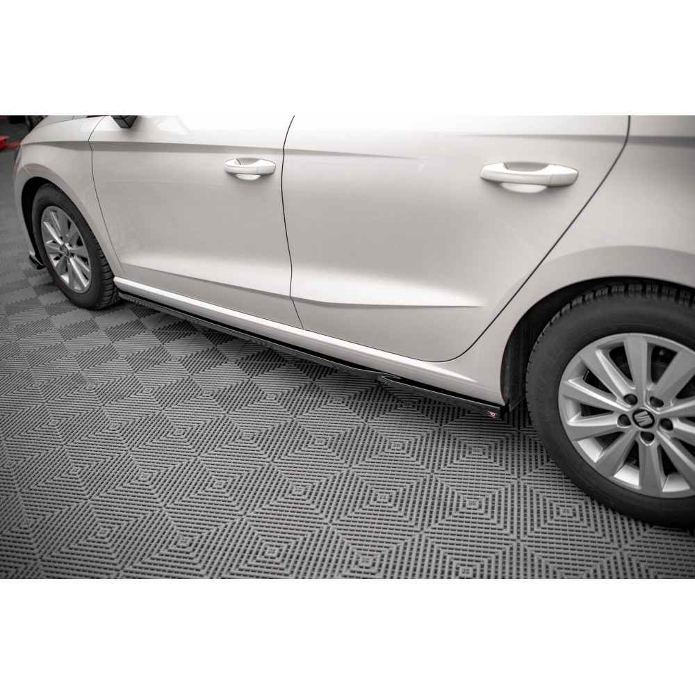 Rajouts Des Bas De Caisse V.2 Seat Ibiza FR/ Standard Mk5