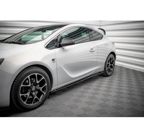 Rajouts Des Bas De Caisse Opel Astra GTC OPC-Line J
