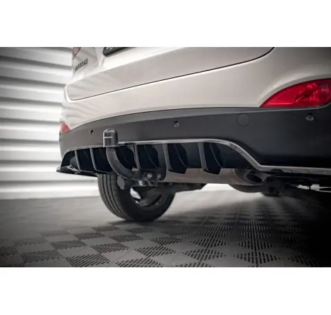 Arriere Splitter (avec une barre verticale) Hyundai ix35 Mk1