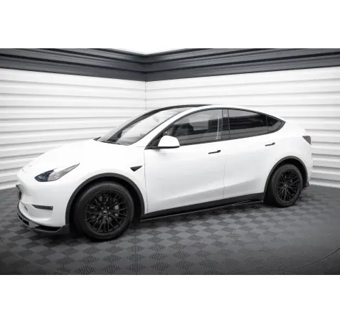 Rajouts Des Bas De Caisse V.1 Tesla Model Y