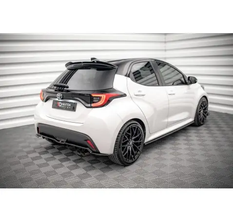 Arriere Splitter (avec une barre verticale) V.2 Toyota Yaris Mk4