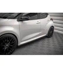 Rajouts Des Bas De Caisse V.1 + Ailerons Toyota Yaris Mk4