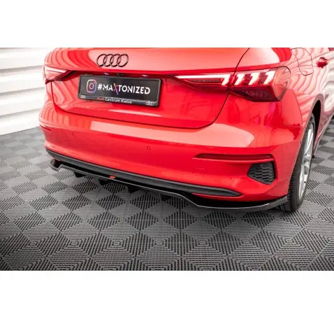 Arriere Splitter (avec une barre verticale) Audi A3 Sportback 8Y