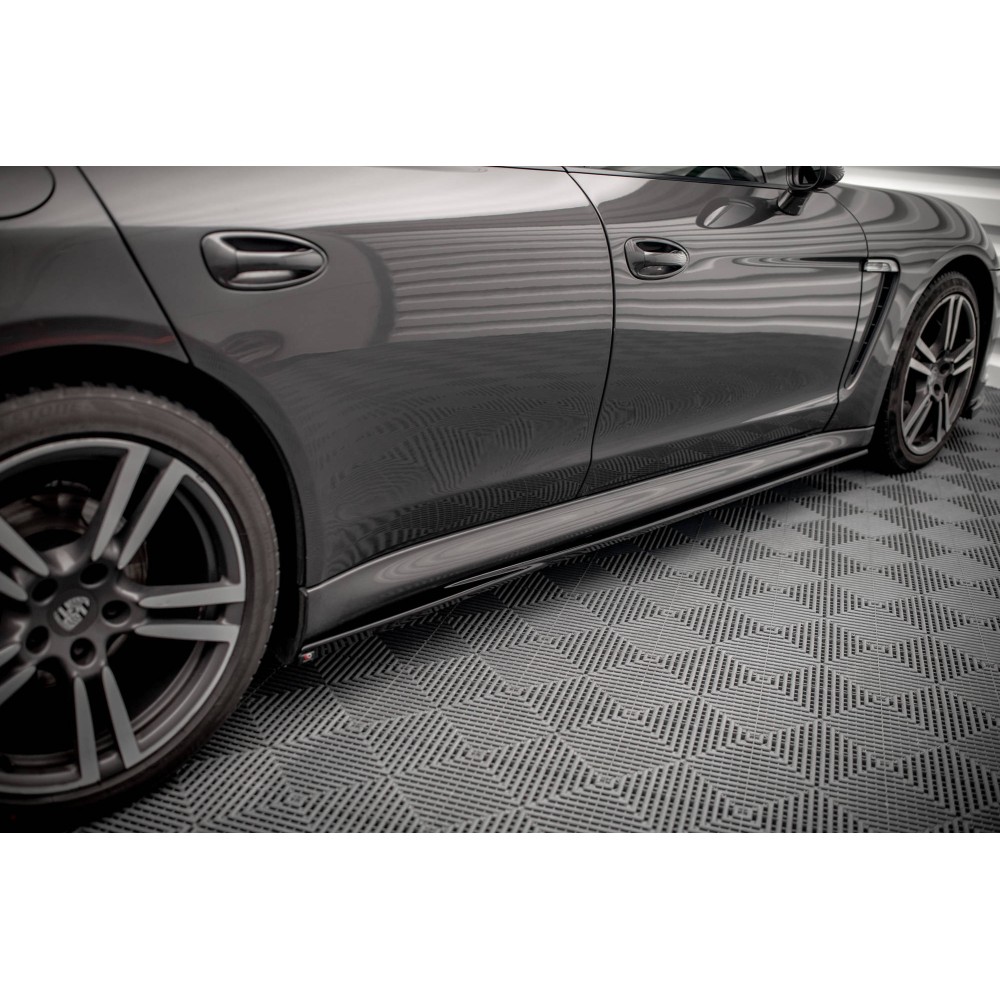 Rajouts Des Bas De Caisse V.1 Porsche Panamera / Panamera Diesel / Panamera Turbo 970