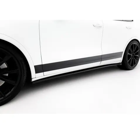 Rajouts Des Bas De Caisse Porsche Cayenne Turbo / Standard Mk2