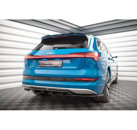 Arriere Splitter (avec une barre verticale) Audi e-tron
