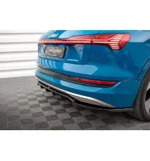 Arriere Splitter (avec une barre verticale) Audi e-tron