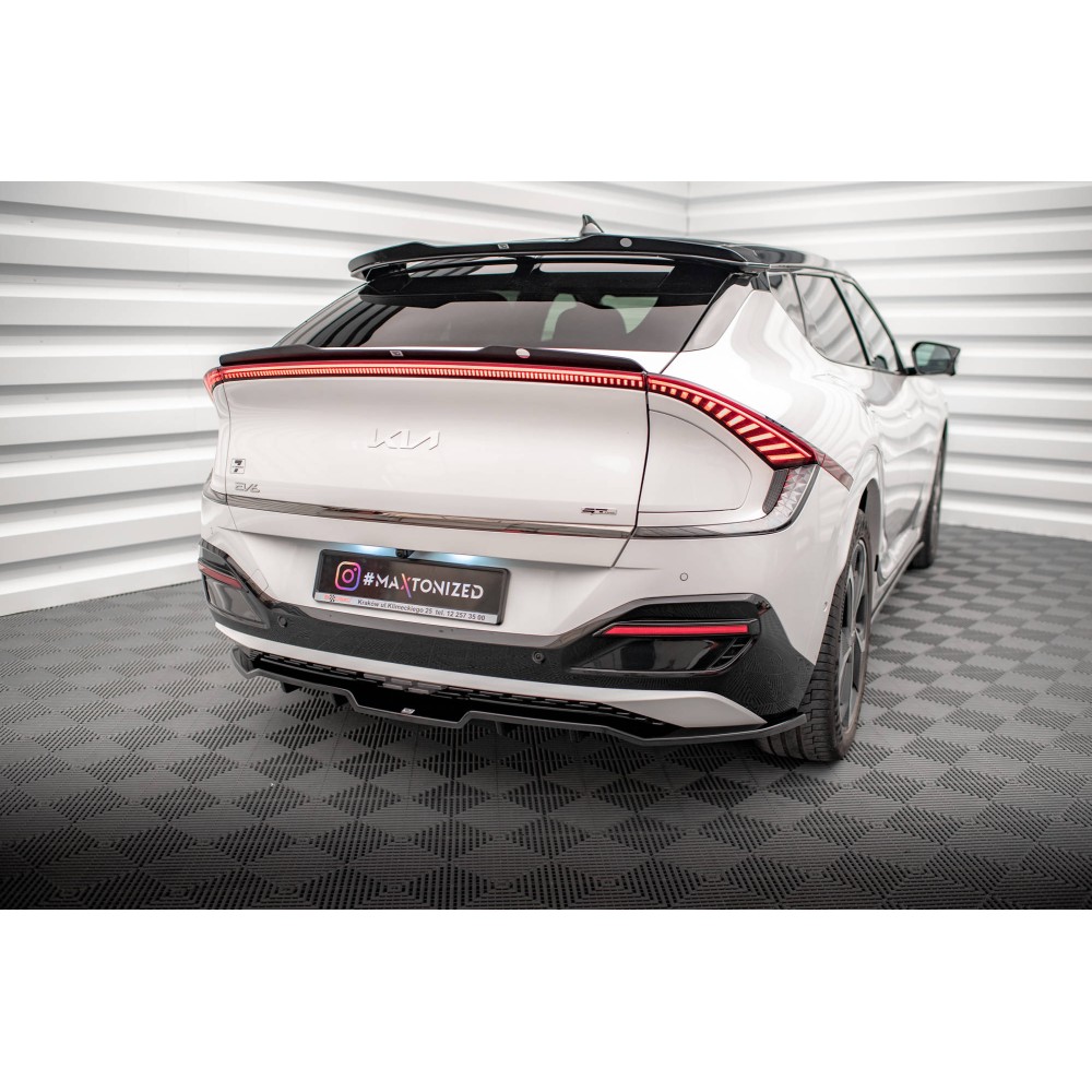 Arriere Splitter (avec une barre verticale) Kia EV6 GT-Line Mk1