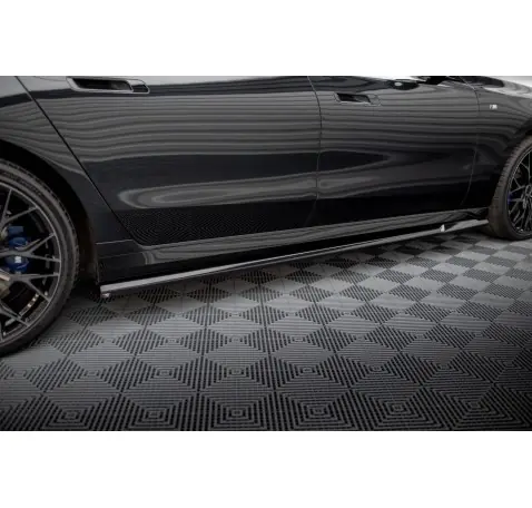 Rajouts Des Bas De Caisse V.1 BMW 740d xDrive M-pack / 740i xDrive M-Pack G70