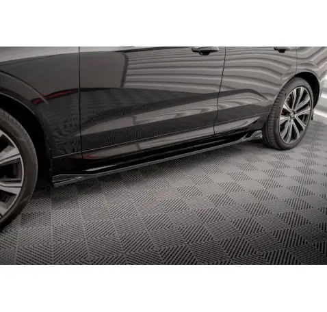 Rajouts Des Bas De Caisse Volvo XC60 R-Design Mk2 Facelift