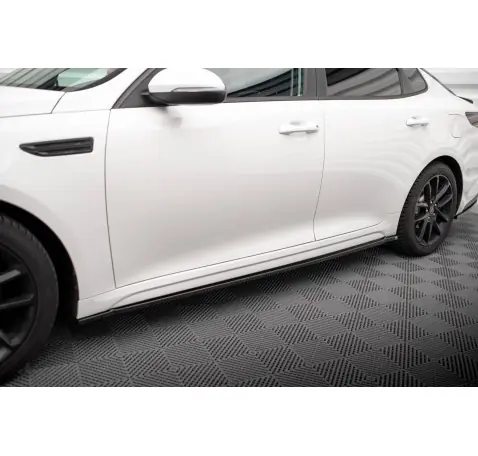 Rajouts Des Bas De Caisse Kia Optima Mk4 Facelift