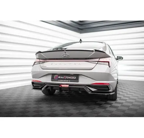 Arriere Splitter (avec une barre verticale) Hyundai Elantra Mk7 Arriere Splitter (avec une barre verticale) Hyundai Elantra Mk7