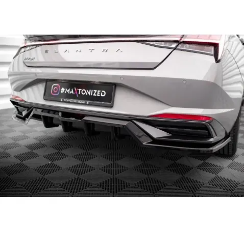 Arriere Splitter (avec une barre verticale) Hyundai Elantra Mk7