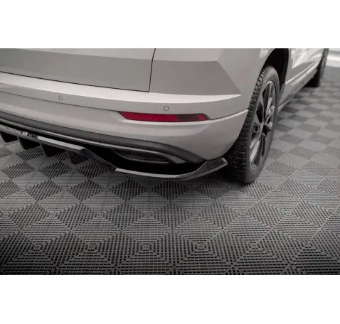 Arriere Splitter (avec une barre verticale) Skoda Karoq Sportline Mk1 Facelift