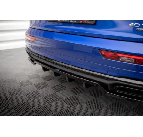 Arriere Splitter (avec une barre verticale) Audi Q5 S-Line SUV Mk2 Facelift