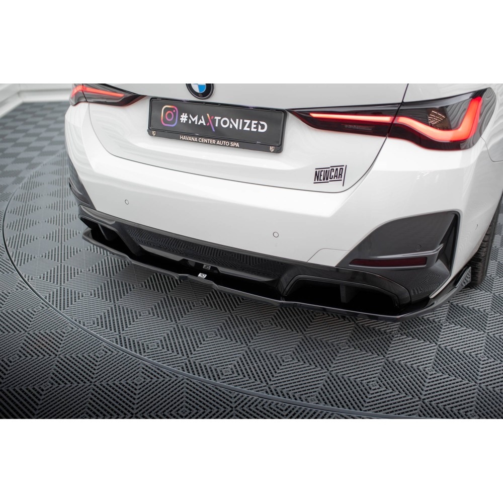 Arriere Splitter (avec une barre verticale) V.2 BMW i4 M-Pack G26