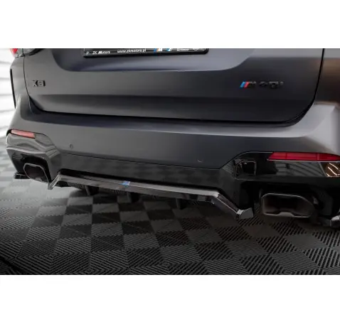 Arriere Splitter (avec une barre verticale) BMW X3 M-Pack G01 Facelift
