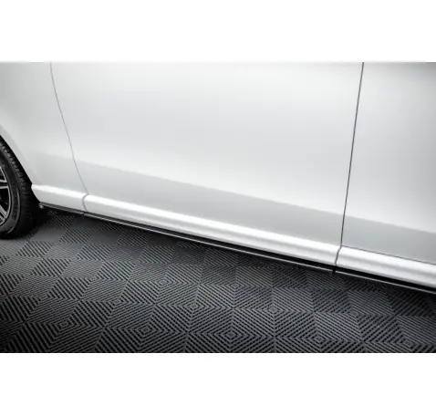 Rajouts Des Bas De Caisse V.1 Mercedes-Benz V-Class Extra Long AMG-Line W447
