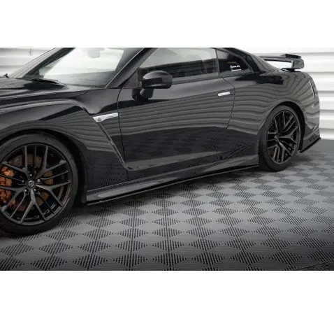 Street Pro Rajouts Des Bas De Caisse Nissan GTR R35 Facelift