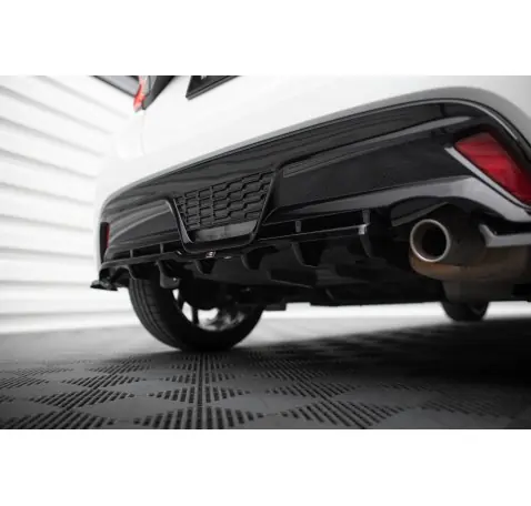 Arriere Splitter (avec une barre verticale) Toyota Yaris GR Sport Mk4