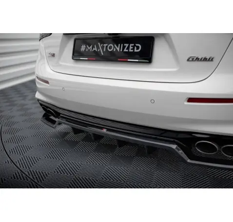 Arriere Splitter (avec une barre verticale) Maserati Ghibli Mk3 Facelift