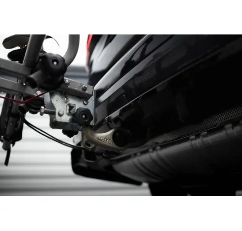 Arriere Splitter (avec une barre verticale) BMW X7 M-Pack G07 Facelift